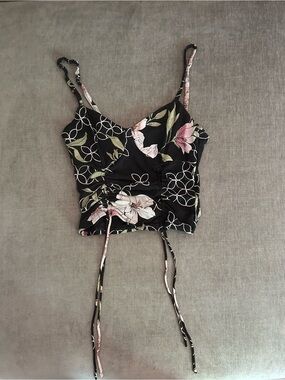 Guess Lily Floral Y2K 2000s Crop Top